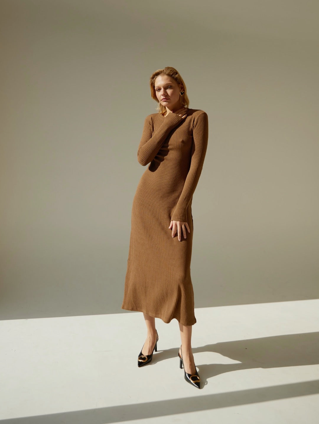 Brown dress