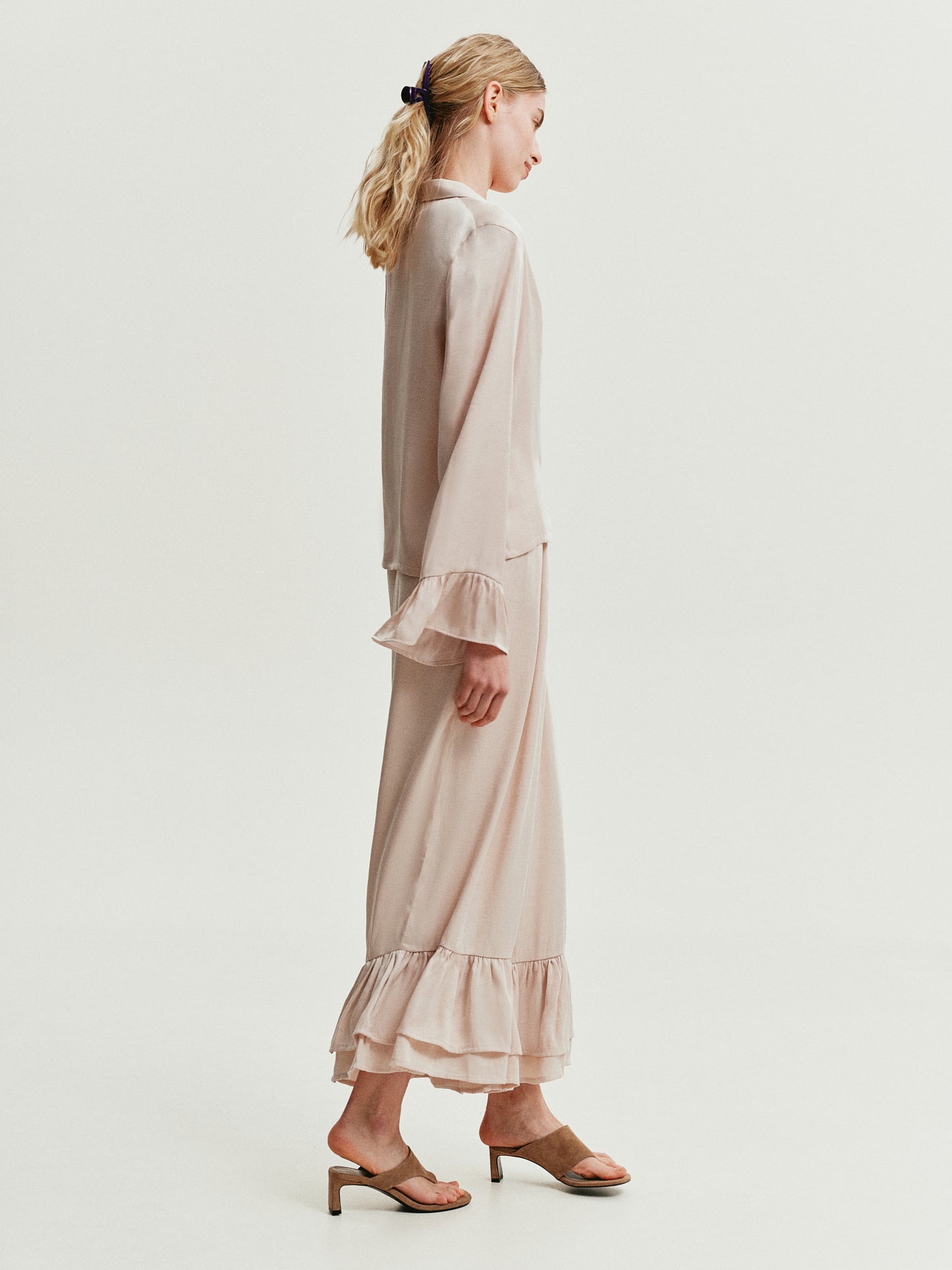 Beige blouse with ruffles cupro