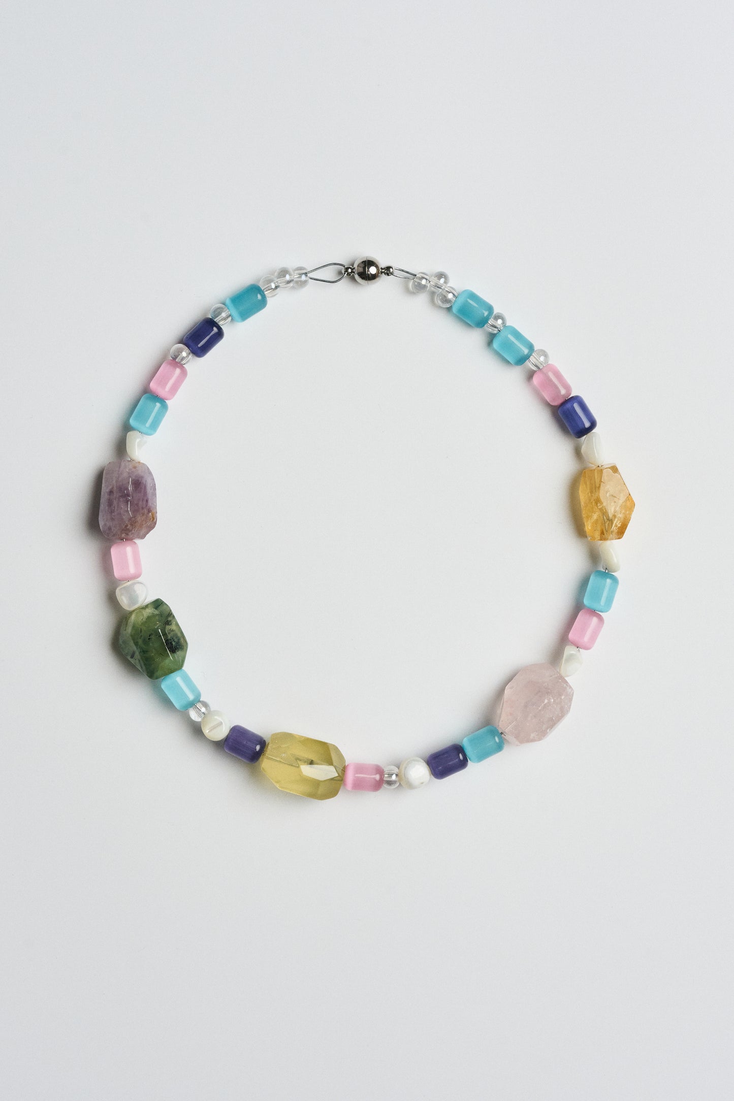 Stone сandy necklace