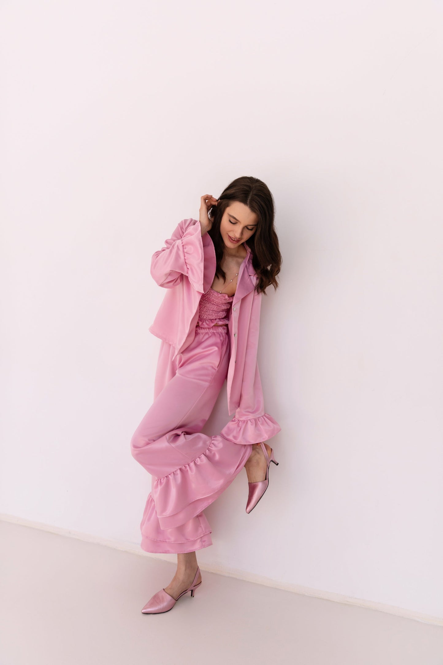 Pink pants with ruffles