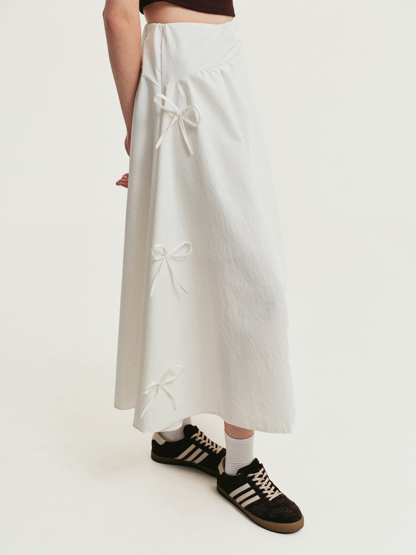 Maxi skirt with bows