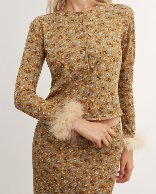 Floral cardigan with beige feathers