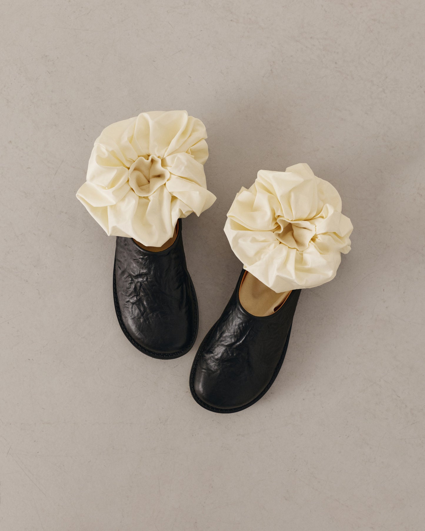 Textured leather mules