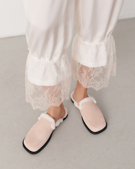 Pink suede mules with fur
