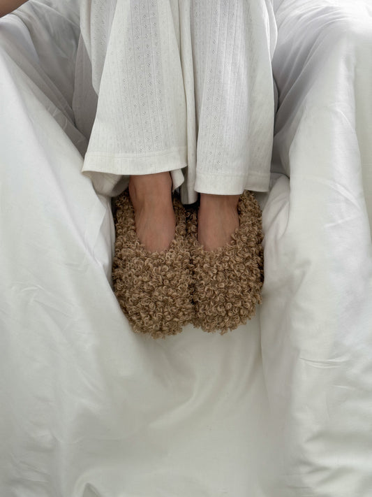 Fluffy beige home slippers