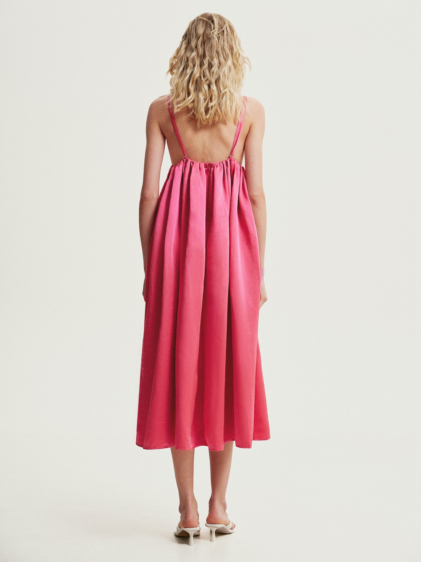 Silk maxi dress in pink